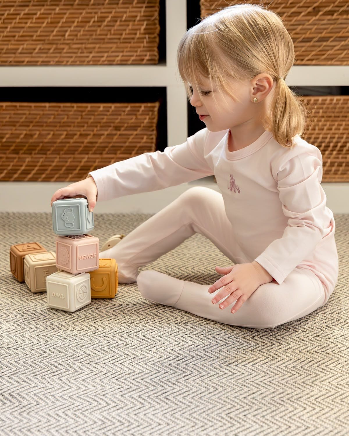 Minimoi Girl And Her Waddling Ducks Baby Pink Footie